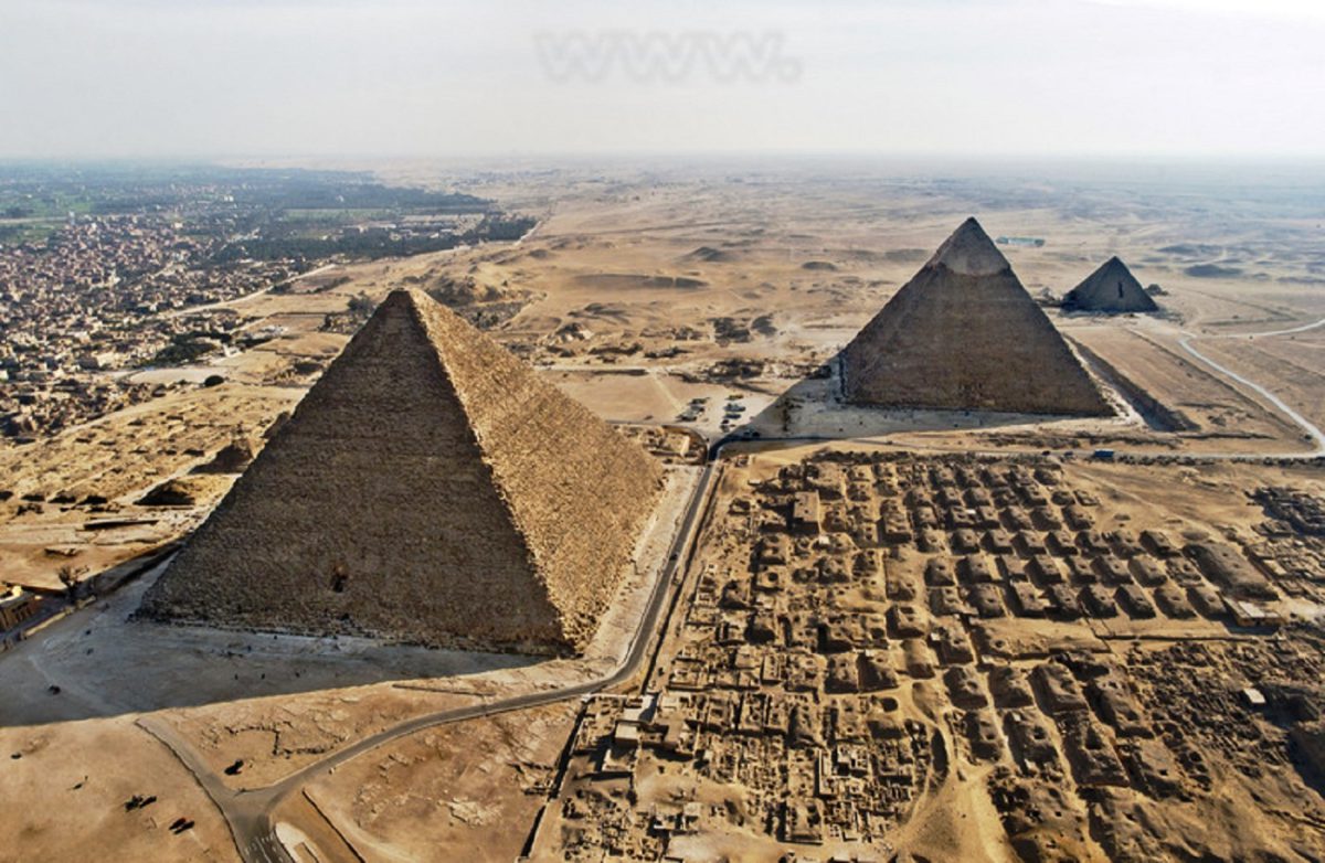 Пирамиды Слот